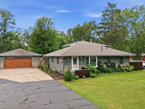 11832 Kumquat Street NW, Coon Rapids, MN 55448