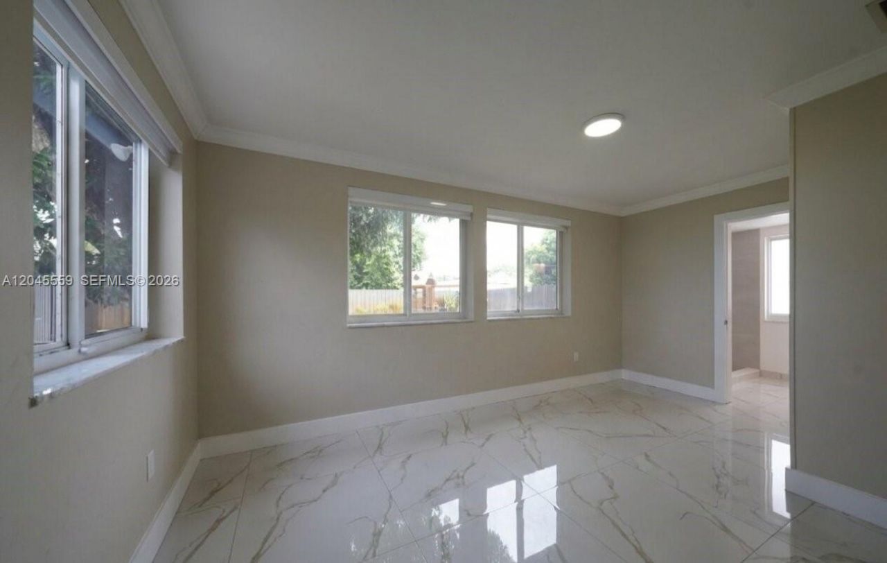 7304 Mckinley St , Hollywood, FL 33024 Photo