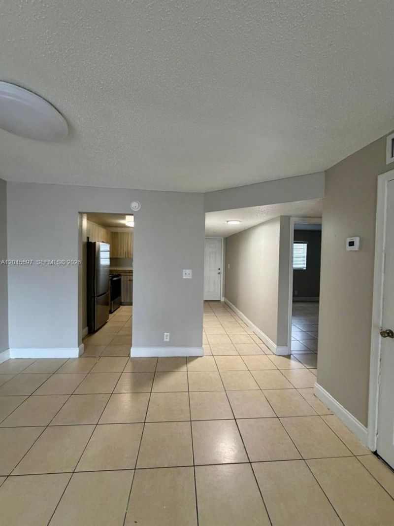 2011 NW 55th Ave, Unit 310, Lauderhill, FL 33313 Photo