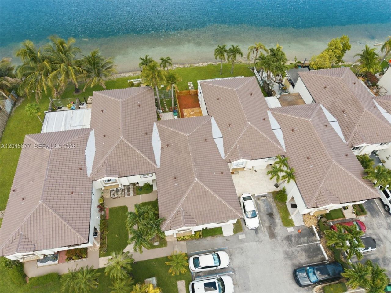 1030 NW 123rd Ct, Unit 706, Miami, FL 33182 Photo
