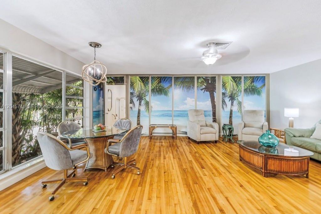 1826 Mckinley Street, Hollywood, FL 33020 Photo