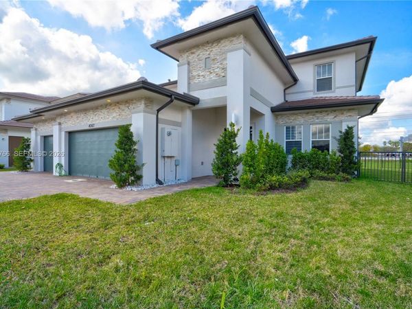 4367 SW 123 ln, Davie, FL 33330