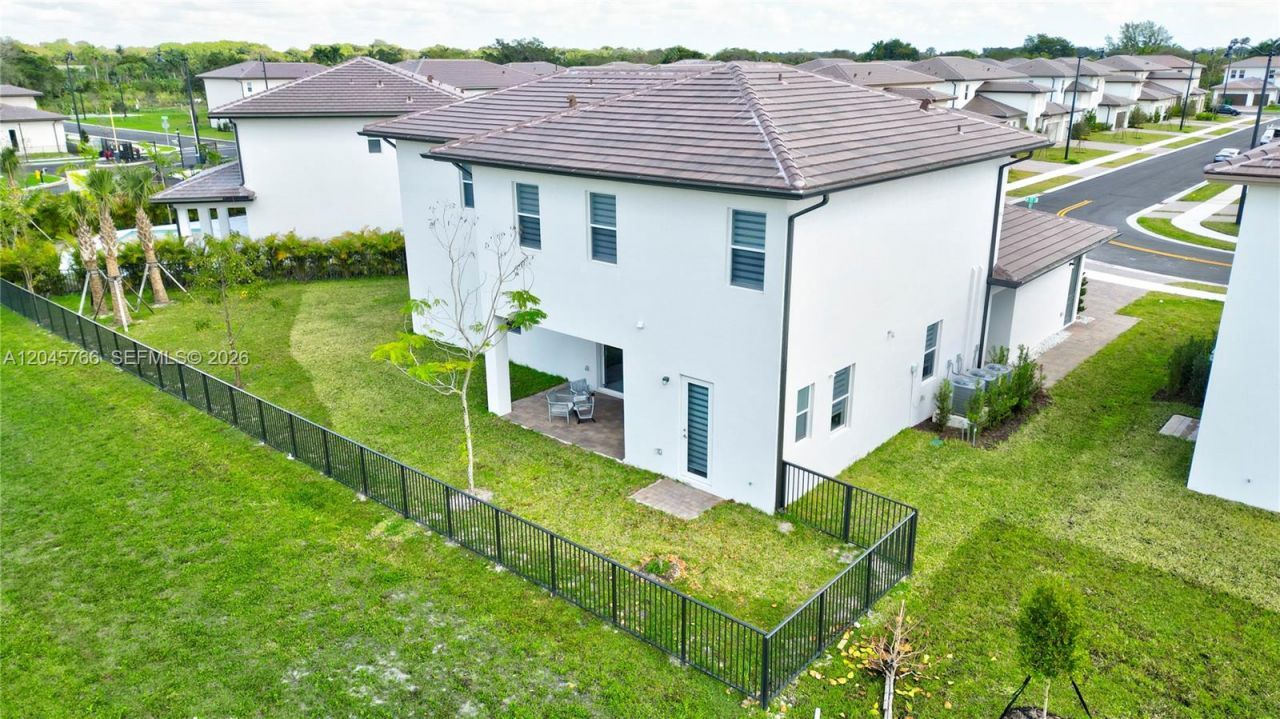 4367 SW 123 Ln, Davie, FL 33330 Photo