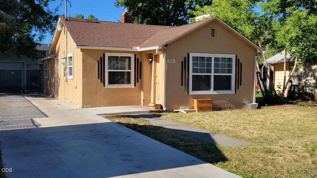 584 SE 4th Street, Prineville, OR 97754 Main Photo