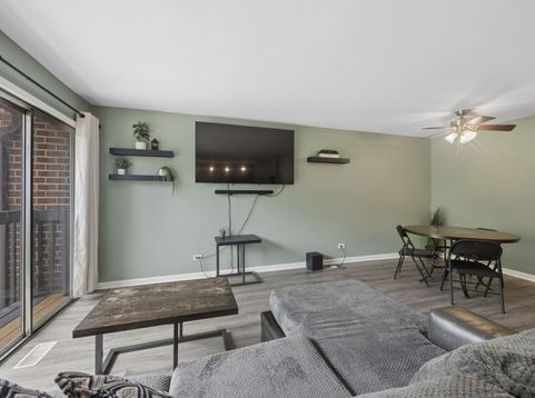 Main Photo