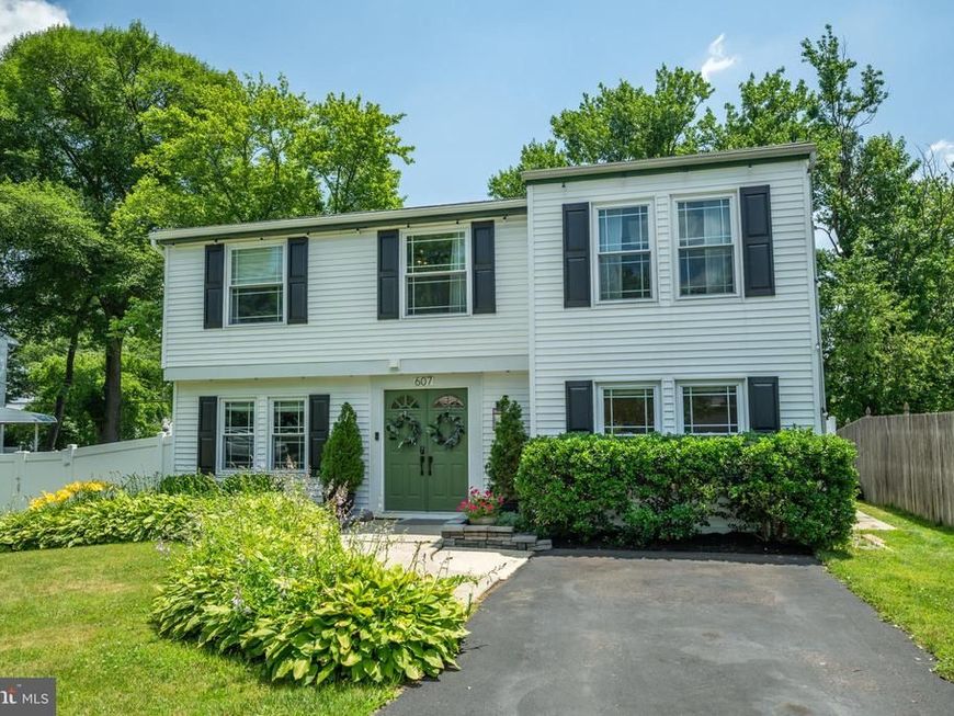 607 Prospect Avenue , Morrisville, PA 19067 Main Photo