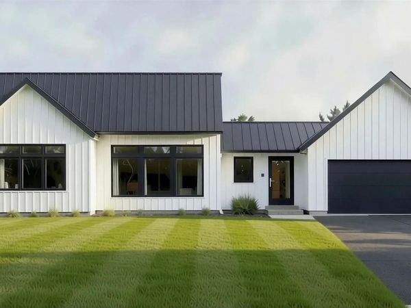 4492 Ridgewater Run, Traverse City, MI 49685