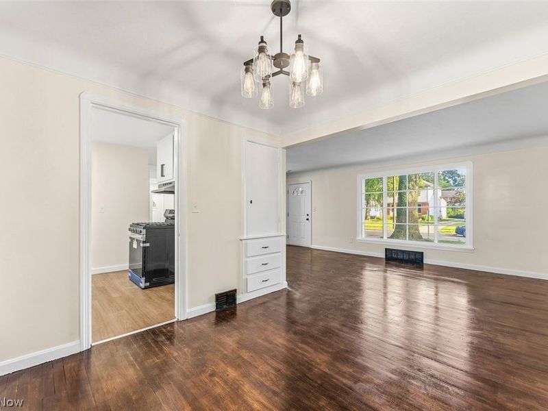3791 Fairoaks Road, South Euclid, OH 44121 Photo 6