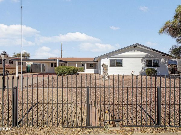 5331 N 61ST Avenue, Glendale, AZ 85301