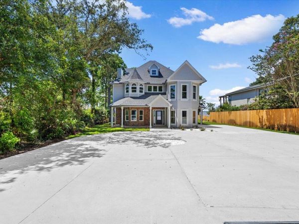 609 Calhoun Avenue, Destin, FL 32541