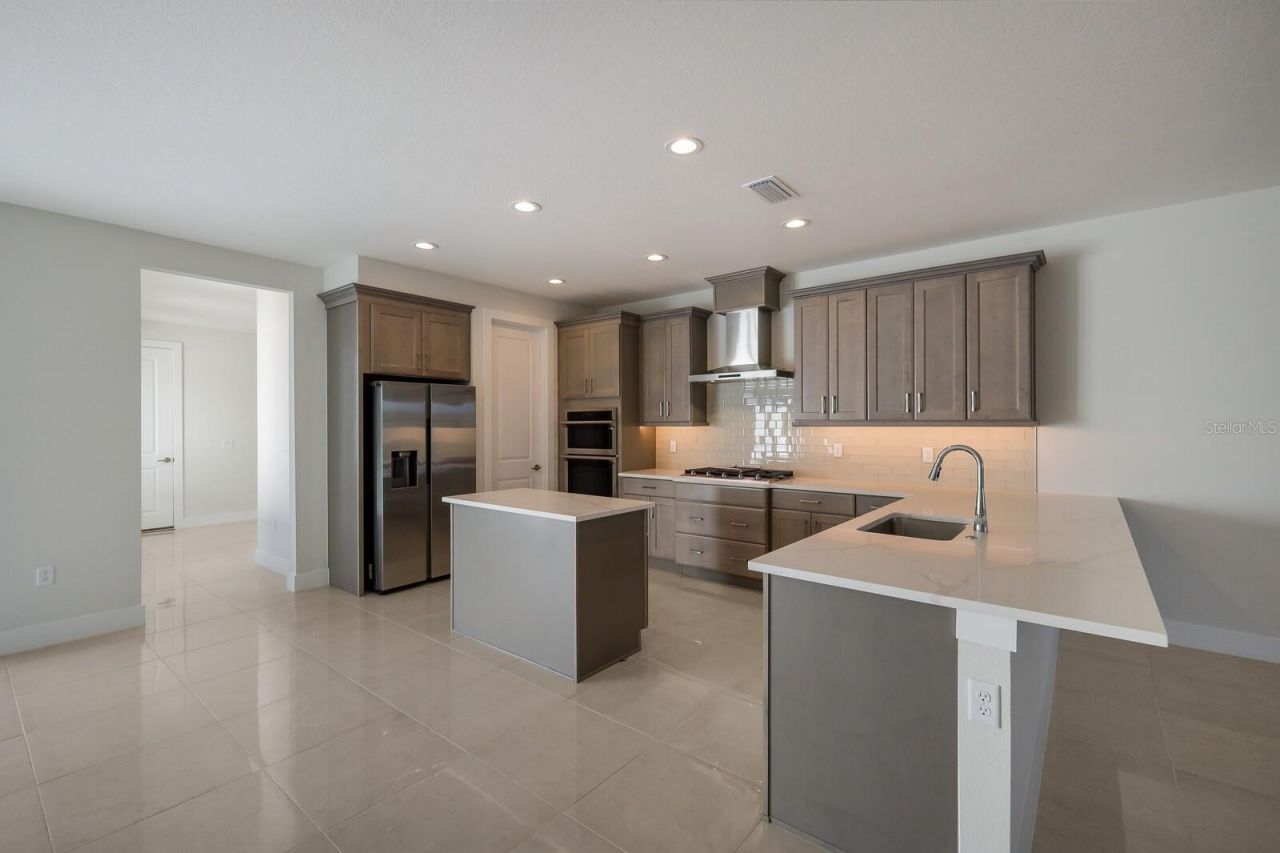 6009 White Mangrove Lane , Bradenton, FL 34210 Photo