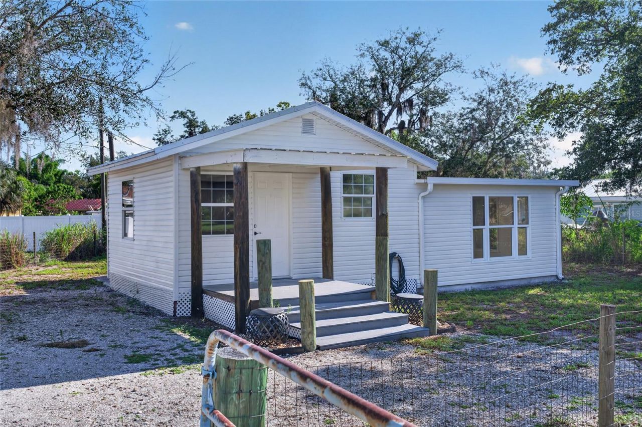 8024 Hillman Avenue, Punta Gorda, FL 33982 Photo