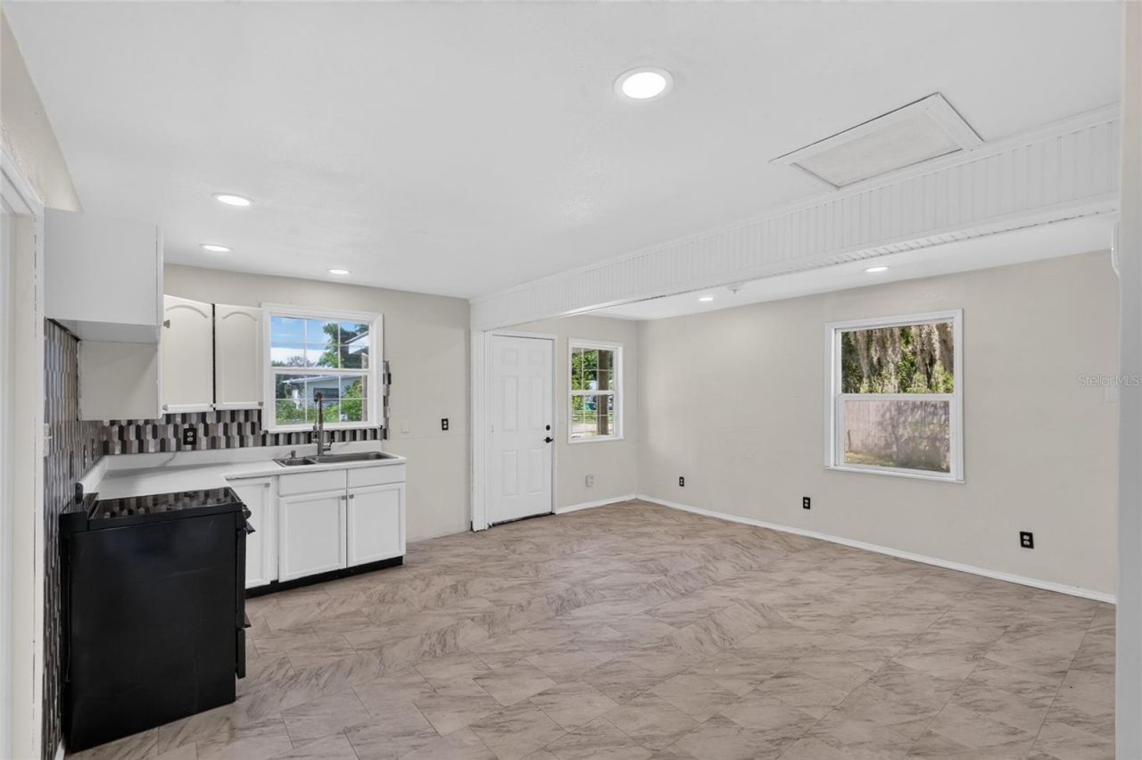 8024 Hillman Avenue, Punta Gorda, FL 33982 Photo
