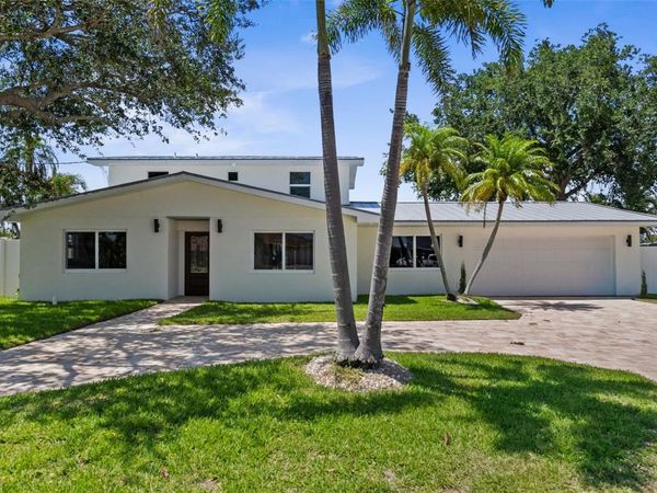 10016 KINGFISHER ROAD E, BRADENTON, FL 34209