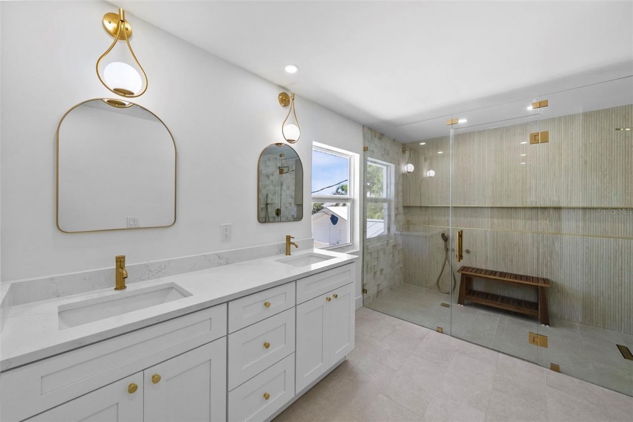 10016 Kingfisher Road E, Bradenton, FL 34209 Photo