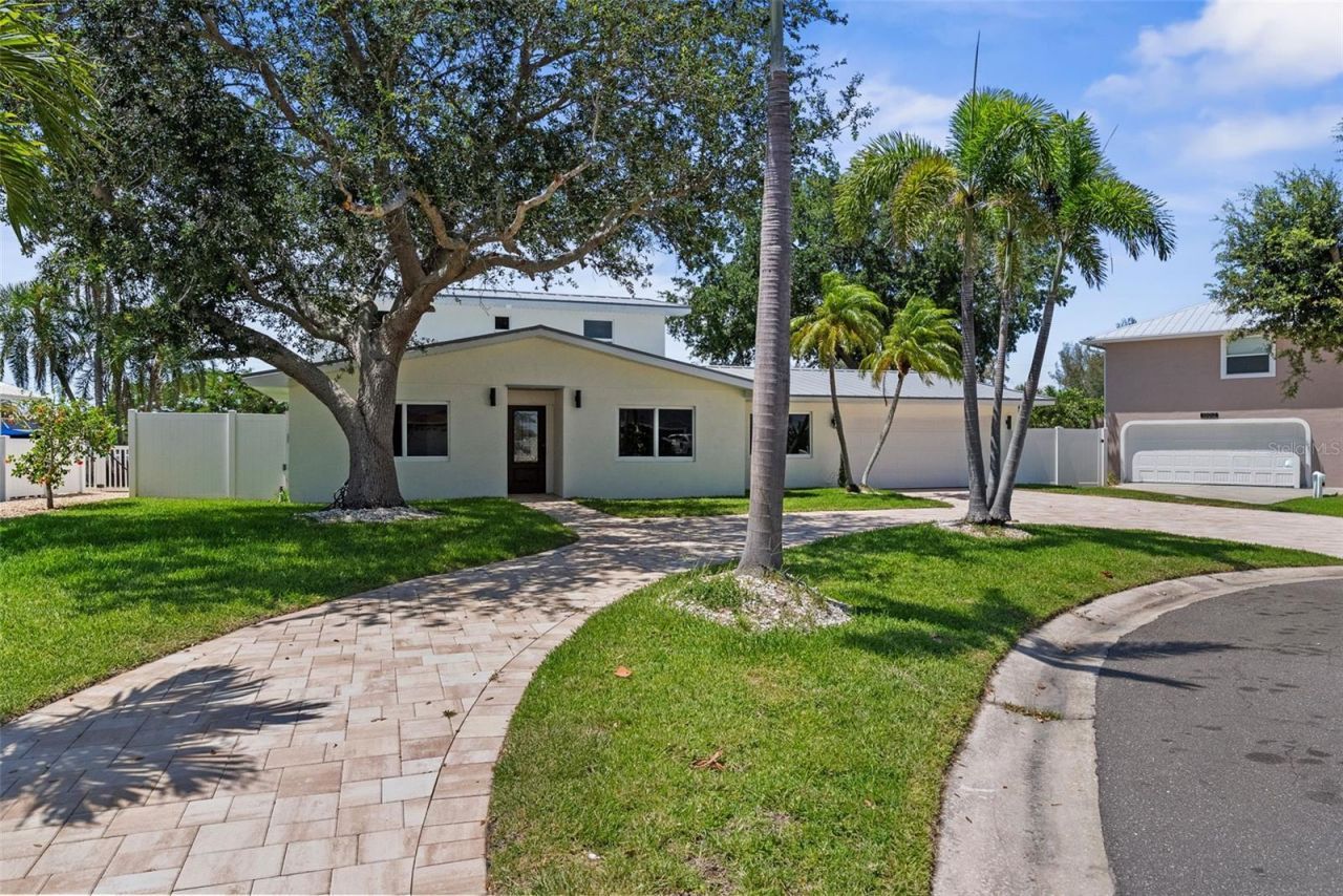 10016 Kingfisher Road E, Bradenton, FL 34209 Photo