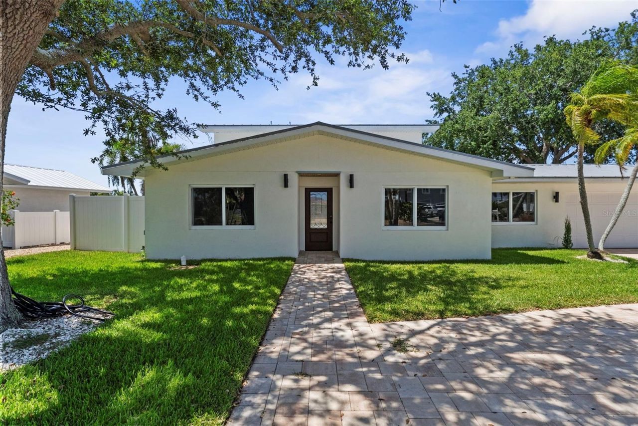 10016 Kingfisher Road E, Bradenton, FL 34209 Photo