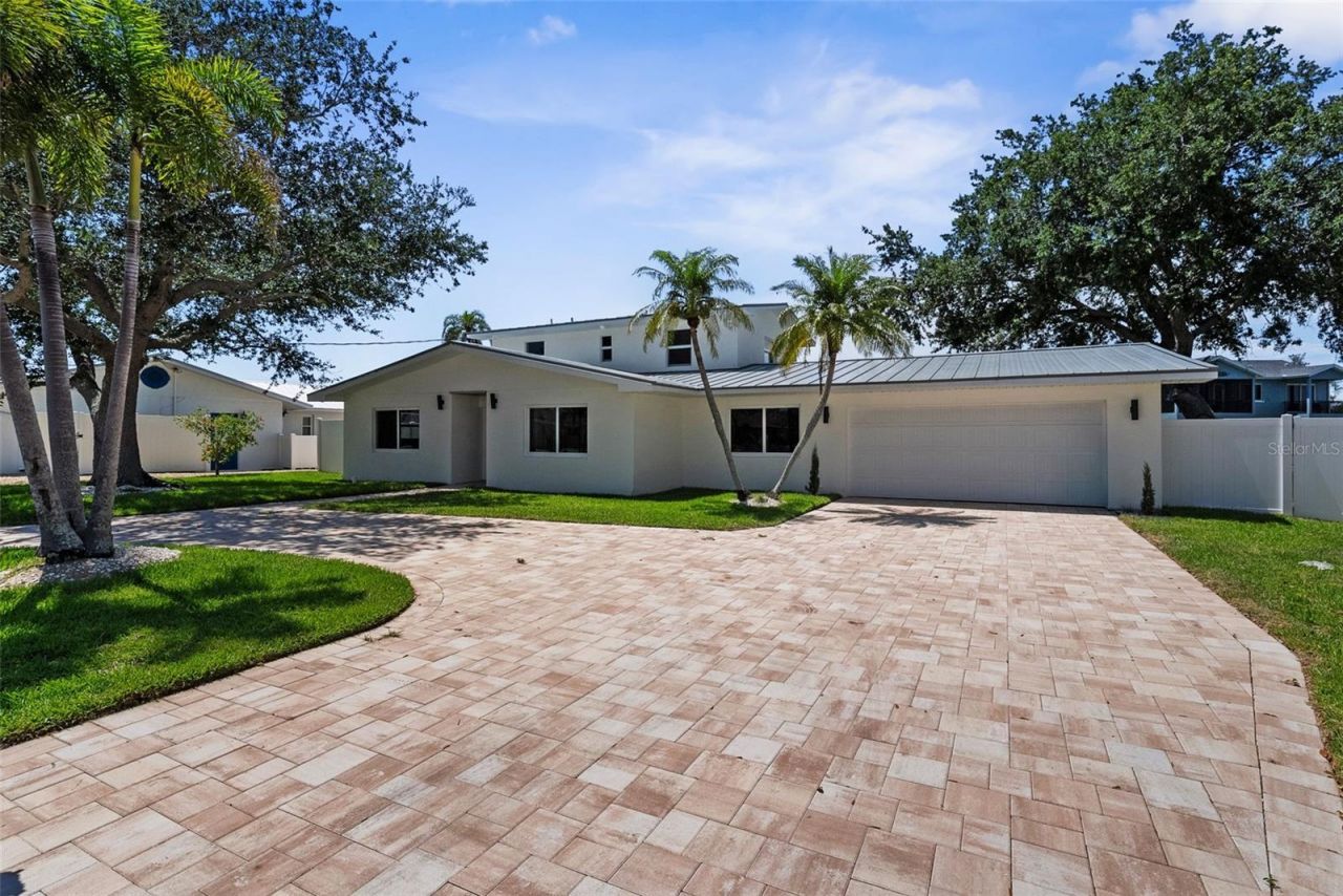 10016 Kingfisher Road E, Bradenton, FL 34209 Photo