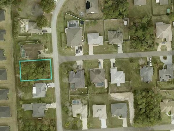 13 PORT ROYAL DRIVE , PALM COAST, FL 32164