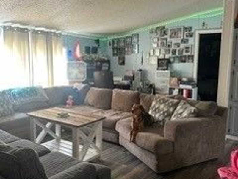 6390 Linda Lane, Ravenna, OH 44266 Photo 5
