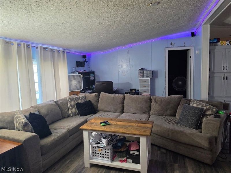 6390 Linda Lane, Ravenna, OH 44266 Photo 6