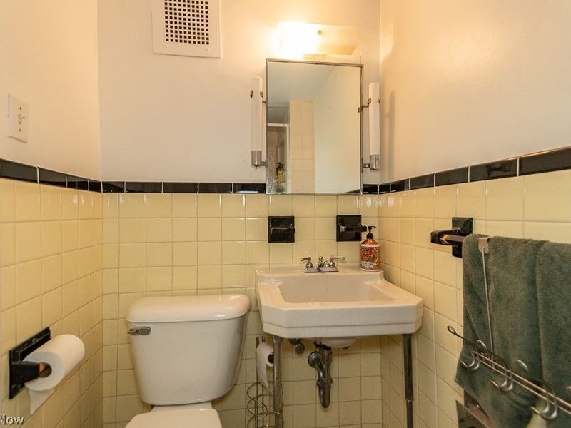 19201 Van Aken Boulevard, Unit 313, Shaker Heights, OH 44122 Photo 18