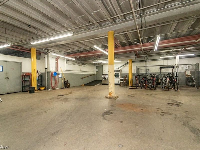 19201 Van Aken Boulevard, Unit 313, Shaker Heights, OH 44122 Photo 23