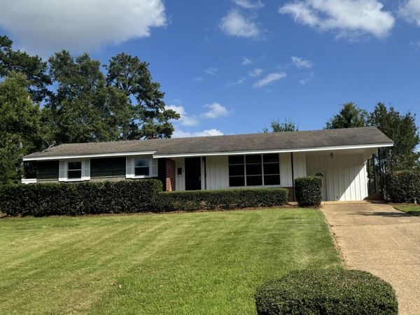 1205 Frances Square, Tupelo, MS 38804