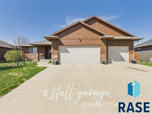 7604 W Lobelia St, Sioux Falls, SD 57106