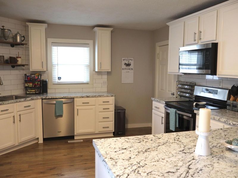 484 E Main Street, Circleville, OH 43113 Photo 12