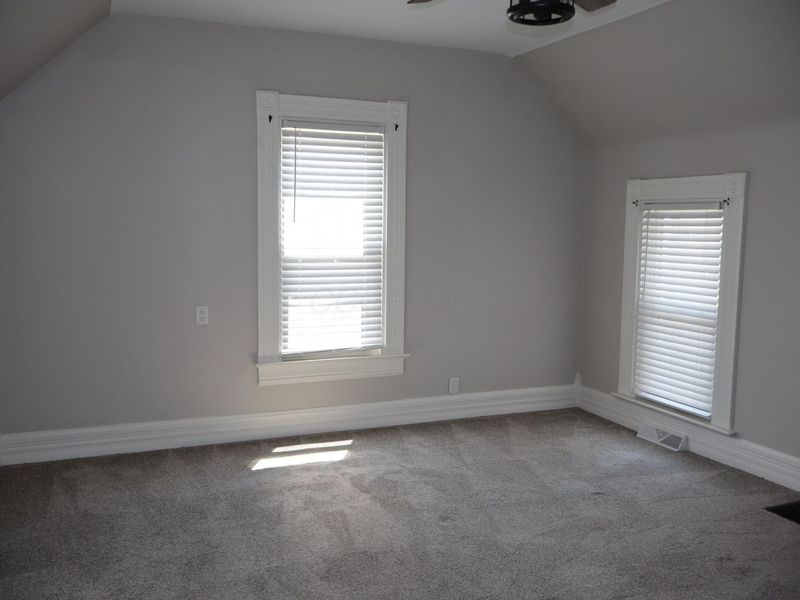 484 E Main Street, Circleville, OH 43113 Photo 37