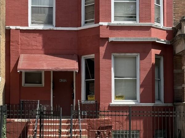 4202 W Jackson Boulevard , Chicago, IL 60624