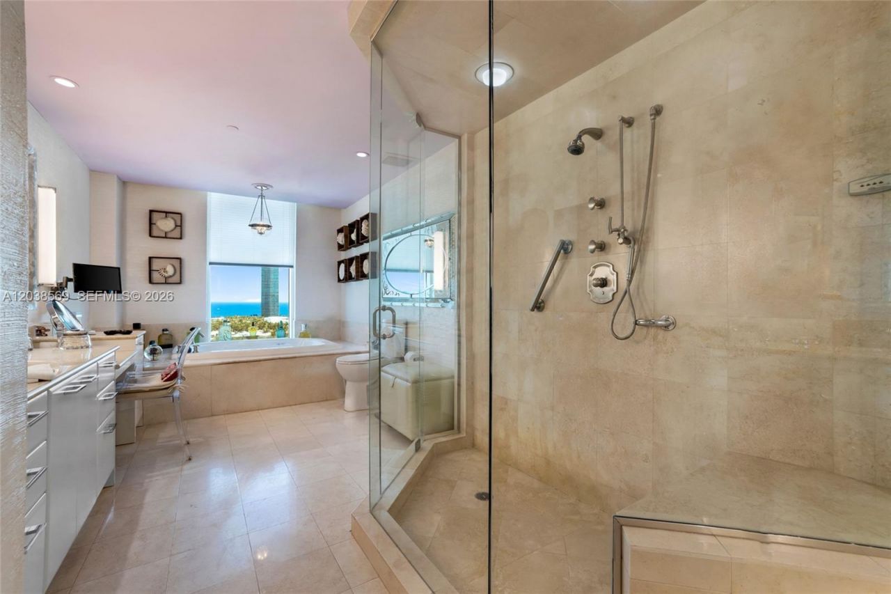 20155 NE 38th Ct , Unit 1802, Aventura, FL 33180 Photo