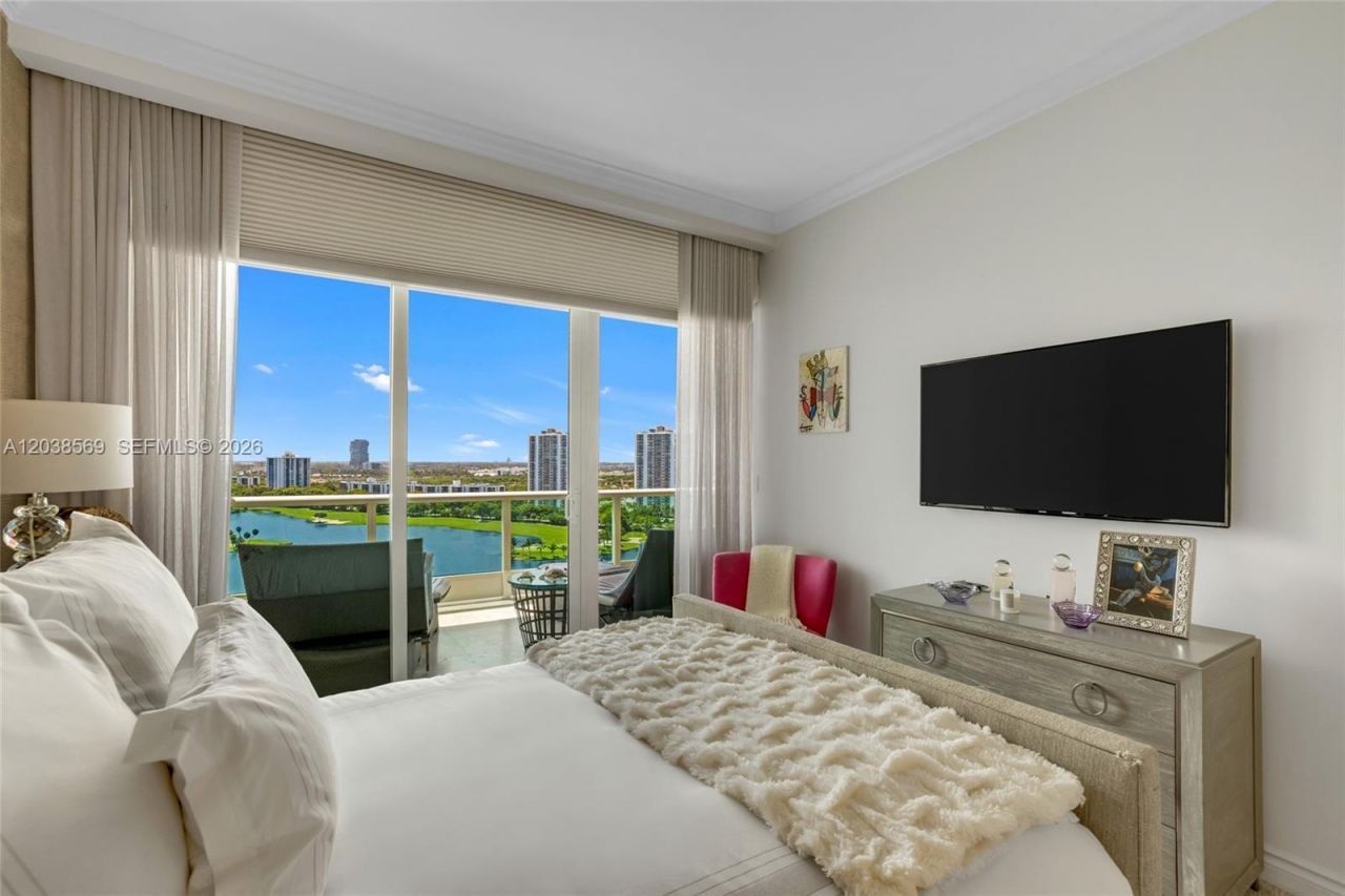20155 NE 38th Ct , Unit 1802, Aventura, FL 33180 Photo