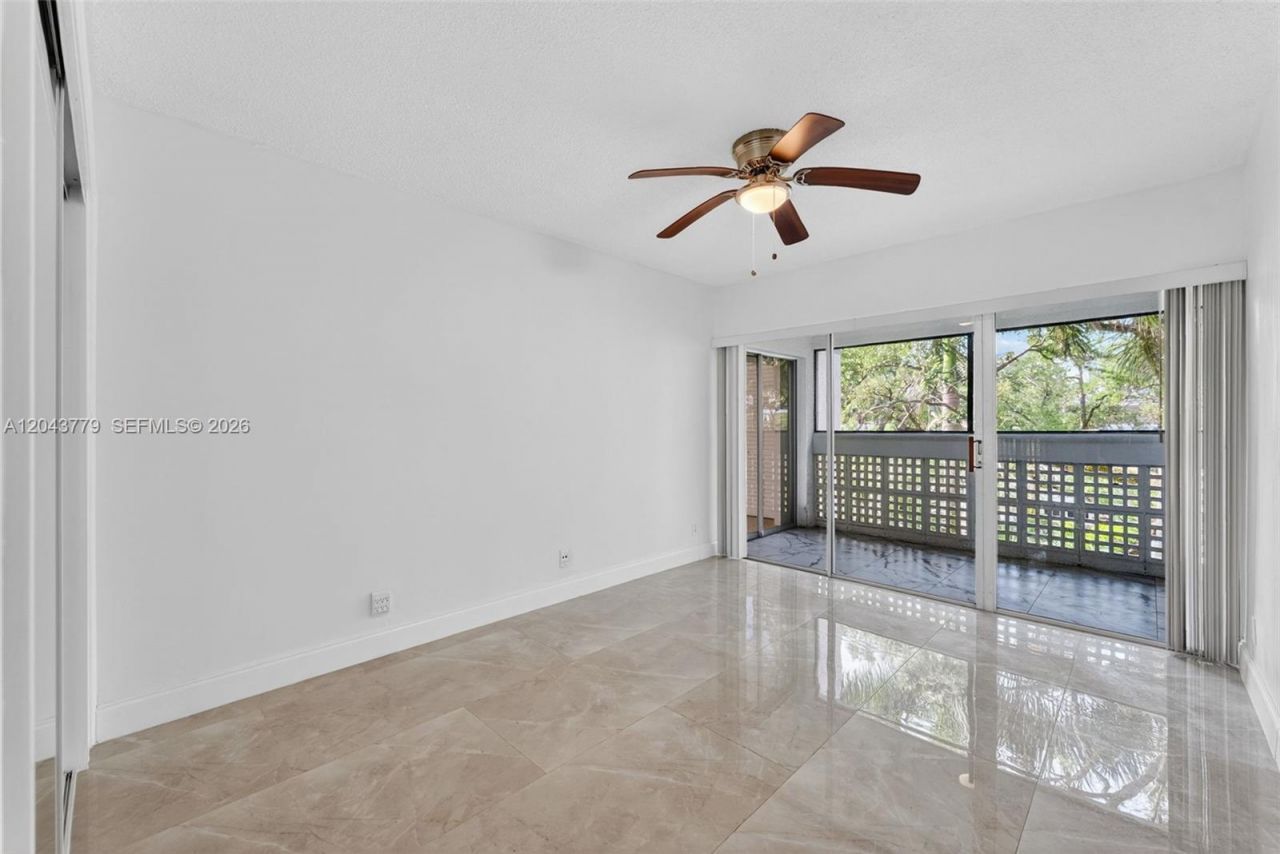 3301 Spanish Moss Ter , Unit 405, Lauderhill, FL 33319 Photo