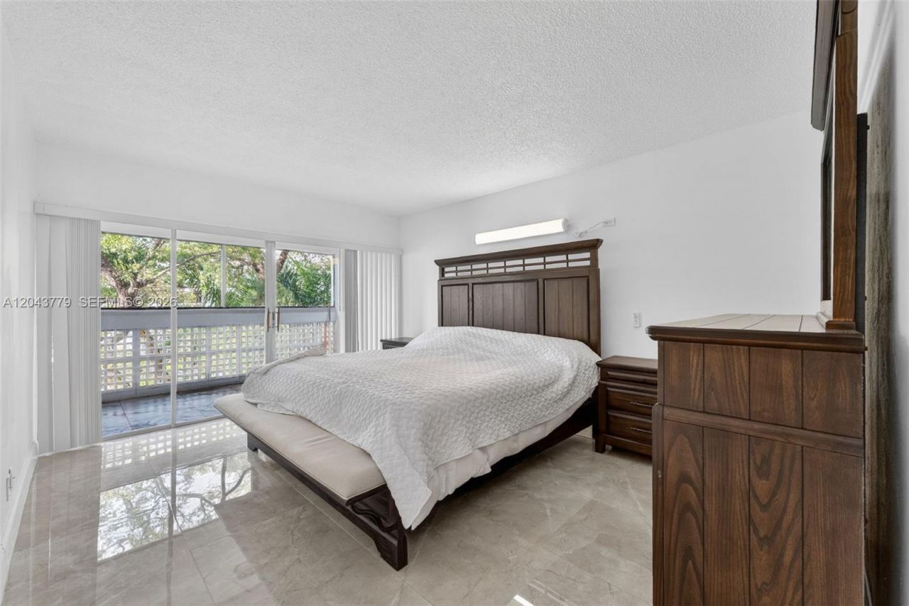 3301 Spanish Moss Ter , Unit 405, Lauderhill, FL 33319 Photo
