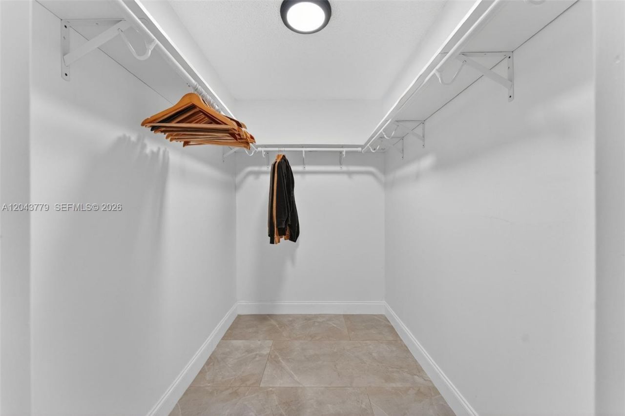 3301 Spanish Moss Ter , Unit 405, Lauderhill, FL 33319 Photo