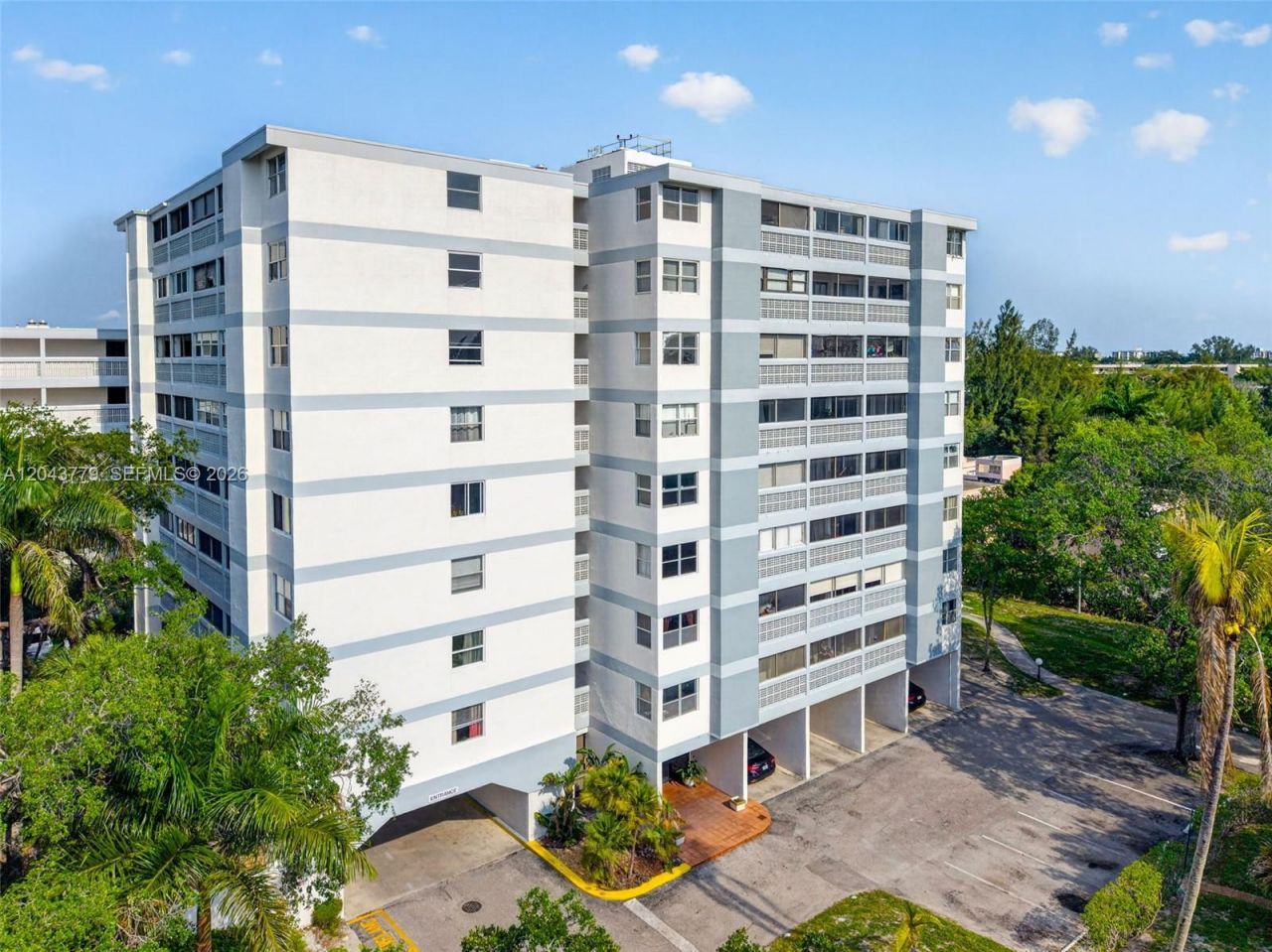 3301 Spanish Moss Ter , Unit 405, Lauderhill, FL 33319 Photo