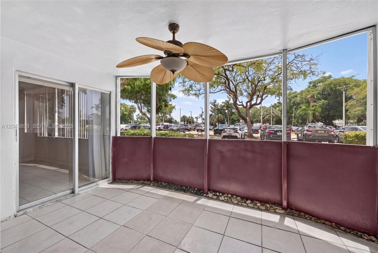 1780 NE 191st St , Unit 100-2, Miami, FL 33179 Photo