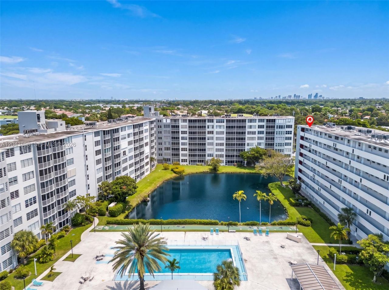 1780 NE 191st St , Unit 100-2, Miami, FL 33179 Photo