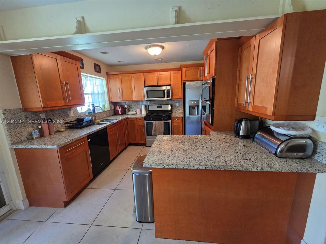 12061 SW 119th St , Miami, FL 33186 Photo