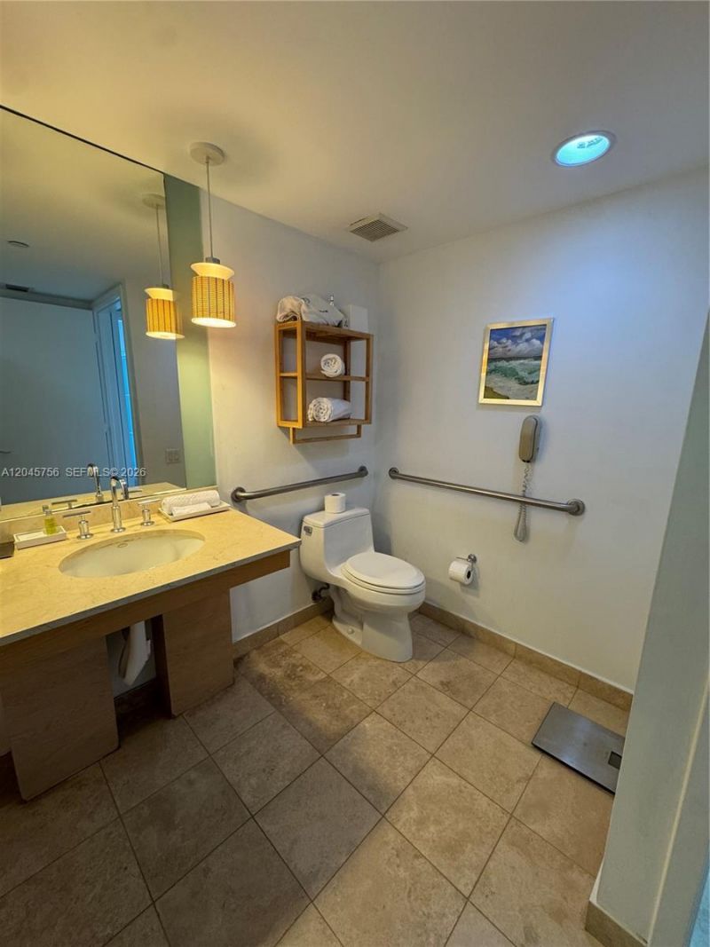 18683 Collins Ave, Unit 1610, Sunny Isles Beach, FL 33160 Photo