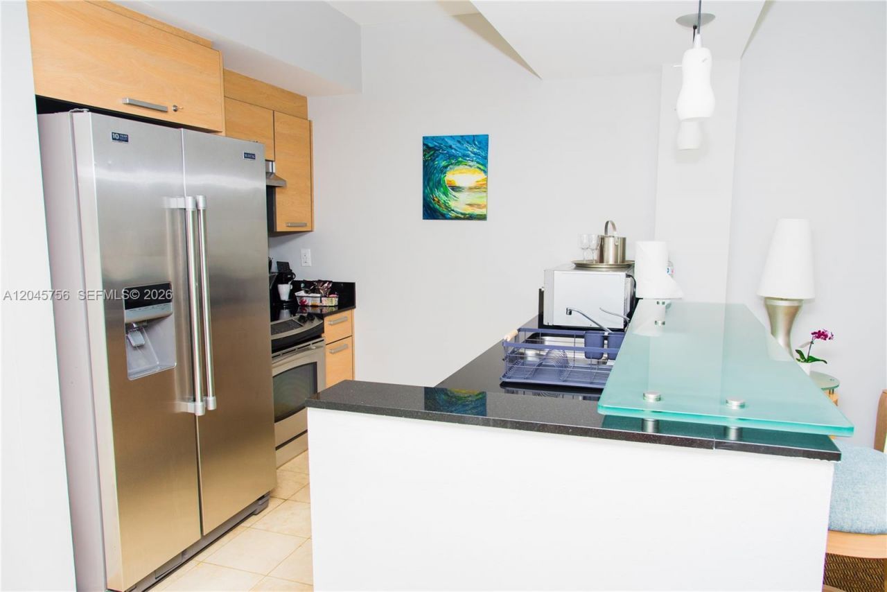 18683 Collins Ave, Unit 1610, Sunny Isles Beach, FL 33160 Photo