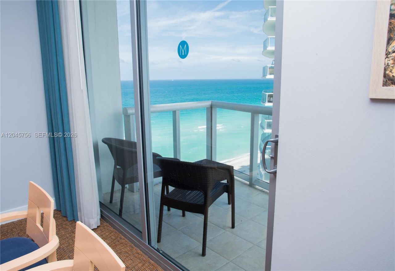 18683 Collins Ave, Unit 1610, Sunny Isles Beach, FL 33160 Photo