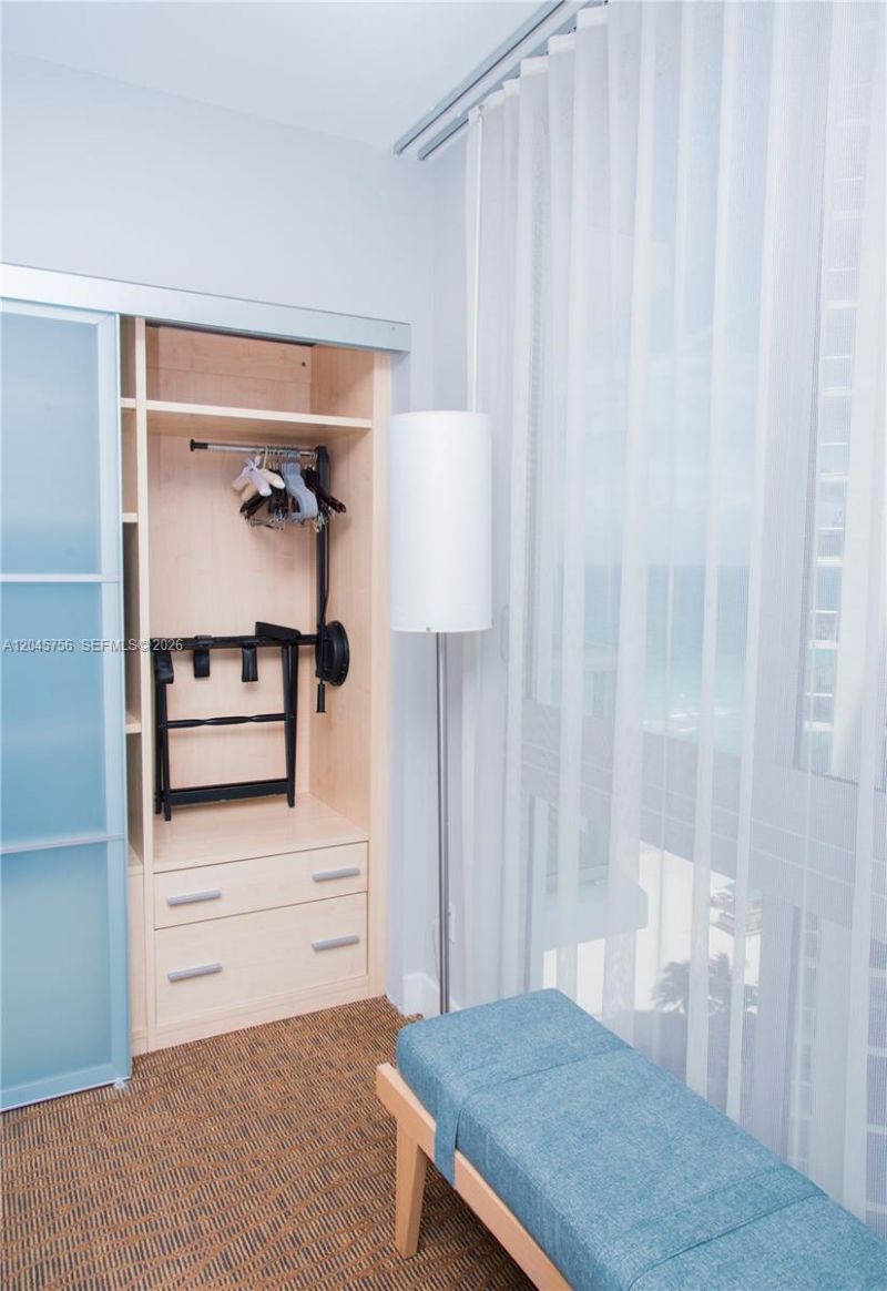 18683 Collins Ave, Unit 1610, Sunny Isles Beach, FL 33160 Photo