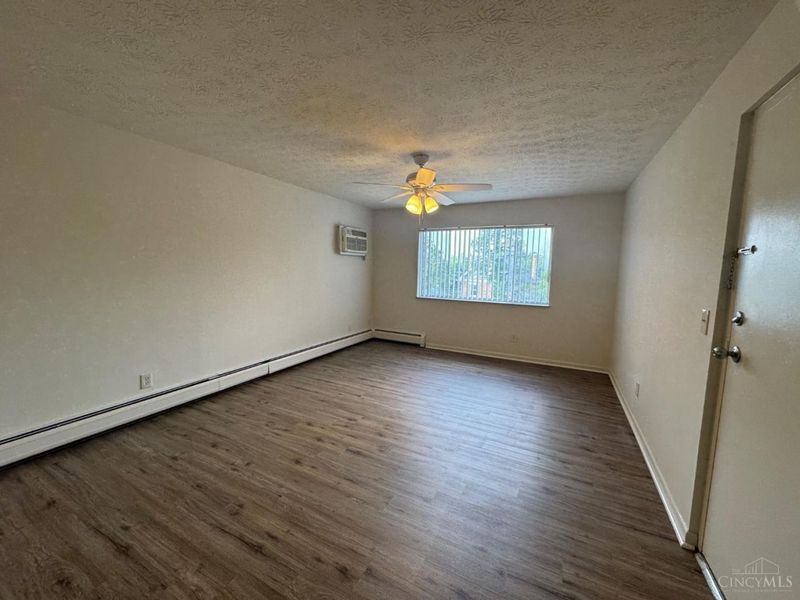 4438 Hamilton Avenue, Cincinnati, OH 45223 Photo 2