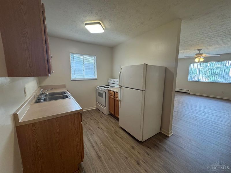4438 Hamilton Avenue, Cincinnati, OH 45223 Photo 5