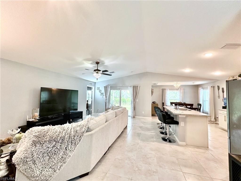 3214 68th St W, Lehigh Acres, FL 33971 Photo