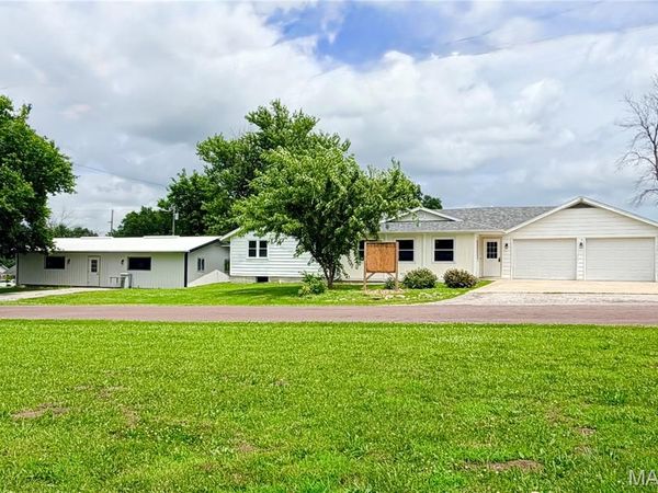 116 N Netherland Street, Perry, MO 63462