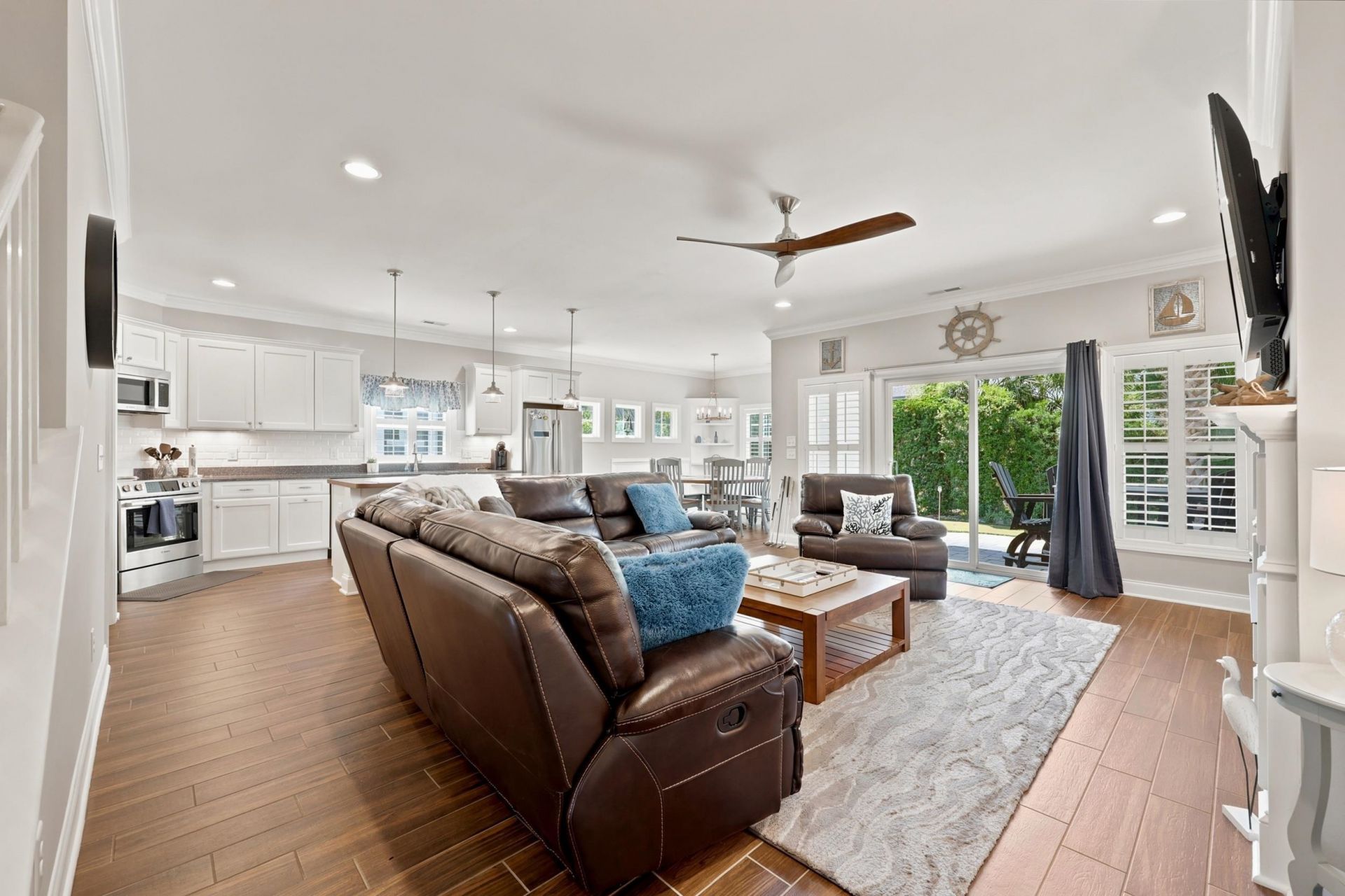 1407 Landfall Dr. Photo 13